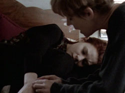 A scene from the My So-Called Life pilot starring Claire Danes and Bess Armstrong